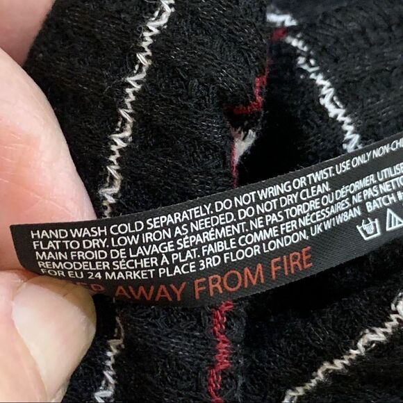 Urban Outfitters Out From Under Jojo Waffle Knit Top oversized Small Striped - Picture 11 of 11